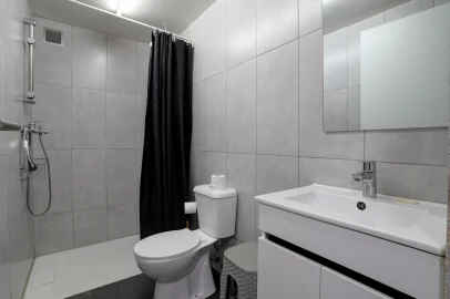 Moradia T4 para Venda em Rio Mau e Arcos