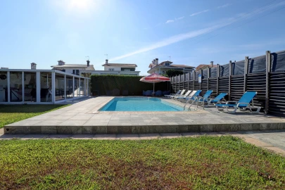 Moradia T4 para Venda em Rio Mau e Arcos