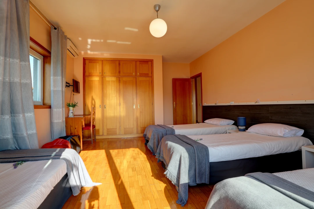 Moradia T4 para Venda em Rio Mau e Arcos Foto 14