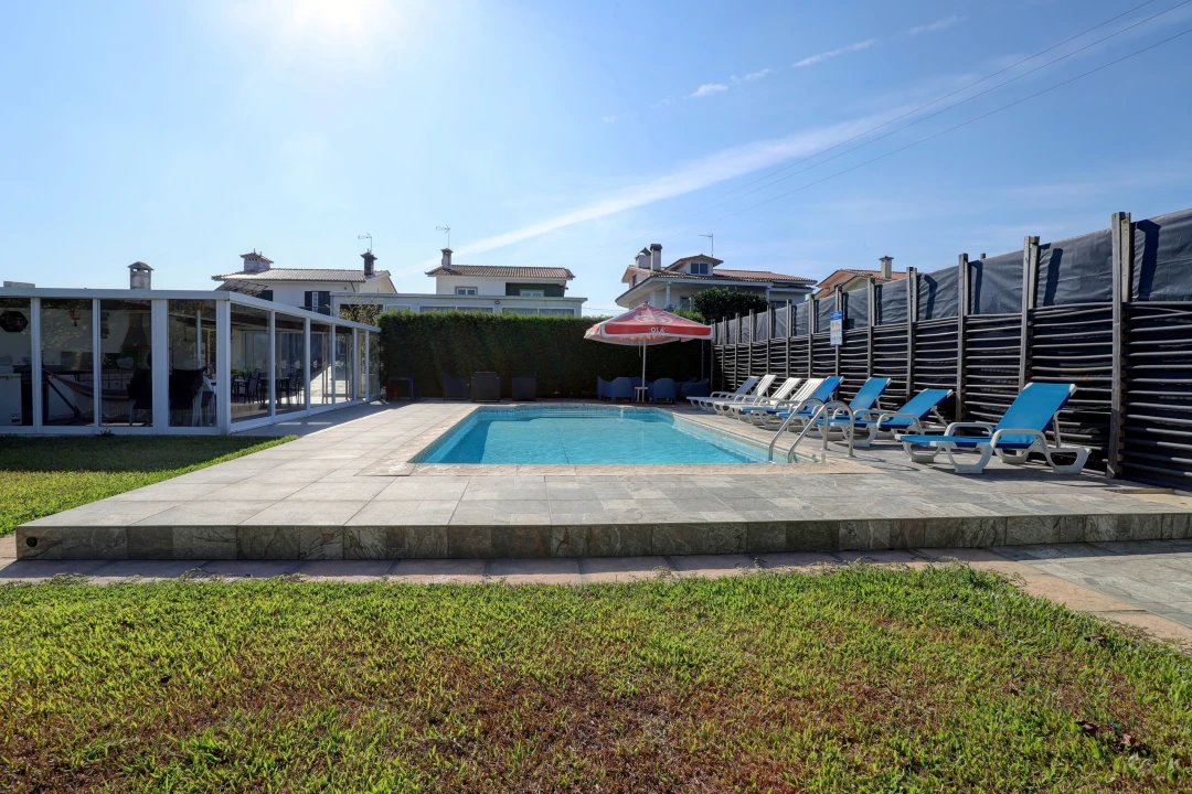 Moradia T4 para Venda em Rio Mau e Arcos Foto 29