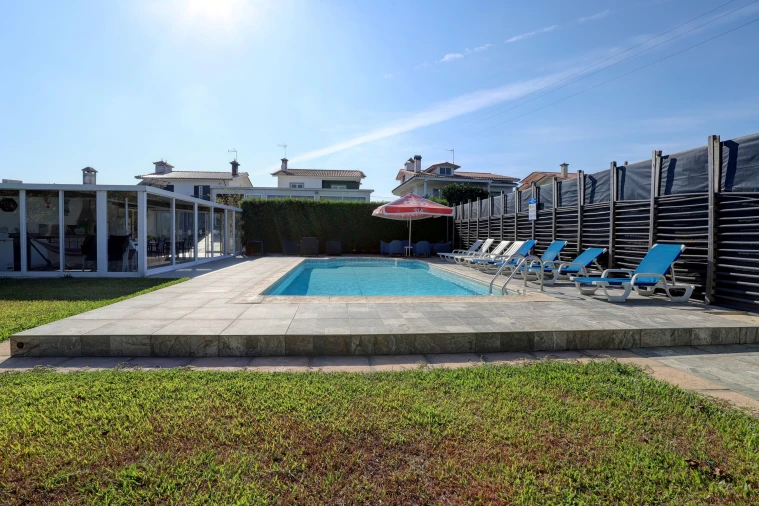 Moradia T4 para Venda em Rio Mau e Arcos Foto 29