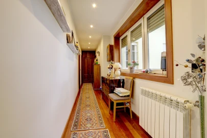 Moradia T4 para Venda em Modivas