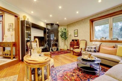 Moradia T4 para Venda em Modivas