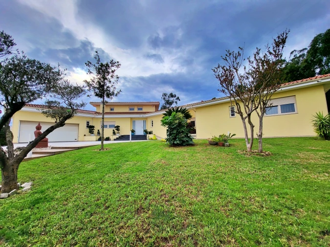 Moradia T4 para Venda em Modivas Foto 51