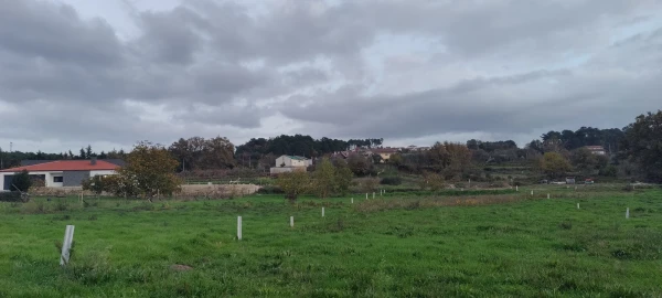 Terreno para Venda em Mouçós e Lamares