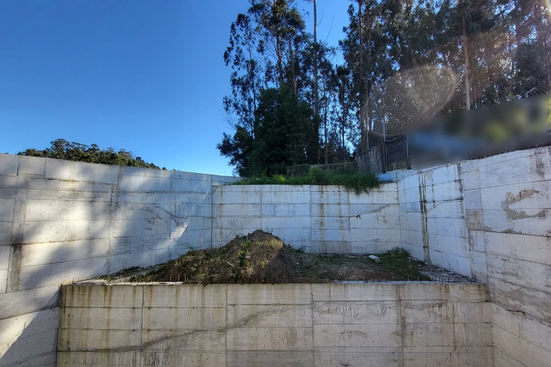 Moradia T2 para Venda em Rio Mau e Arcos Foto 3