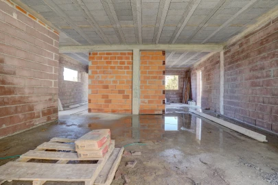 Moradia T2 para Venda em Rio Mau e Arcos