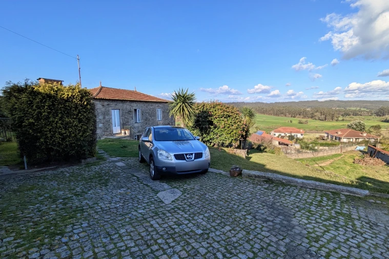 Moradia T3 para Venda em Aver-O-Mar, Amorim e Terroso Foto 2