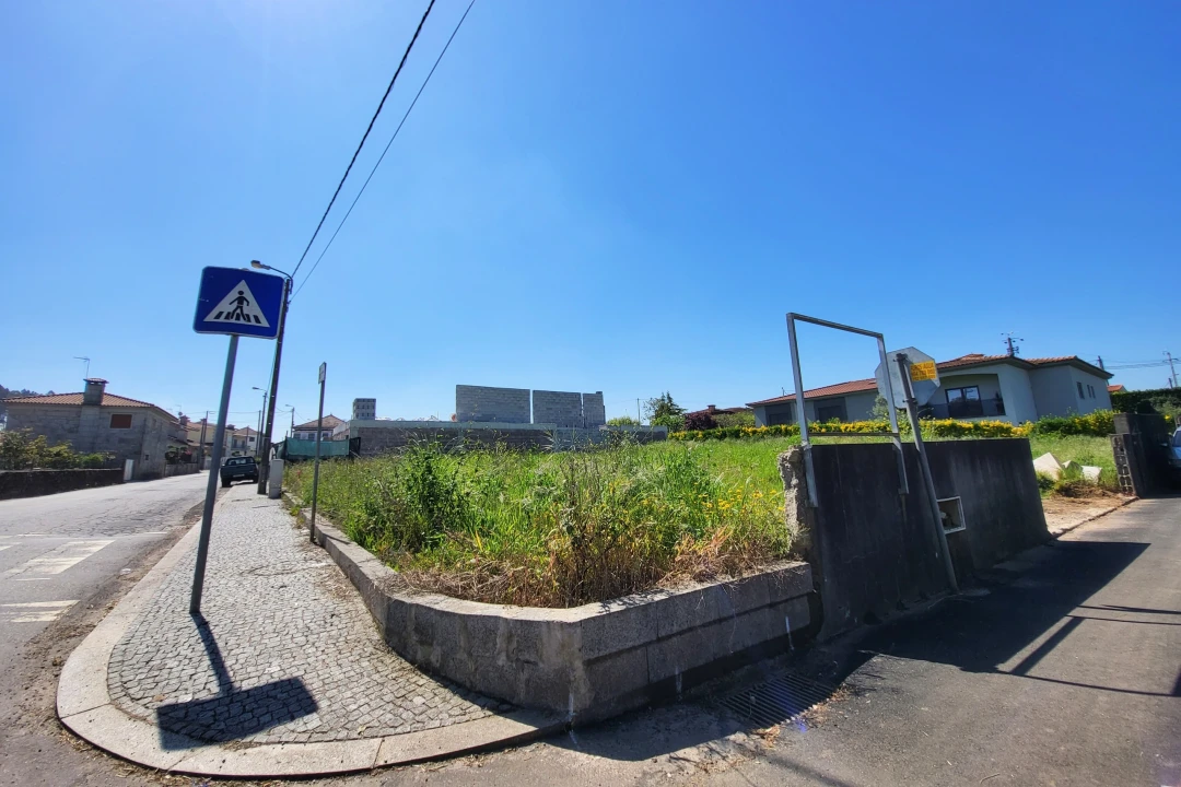 Terreno para Venda em Balazar Foto 4