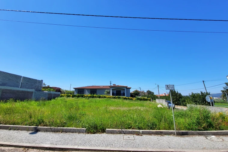 Terreno para Venda em Balazar