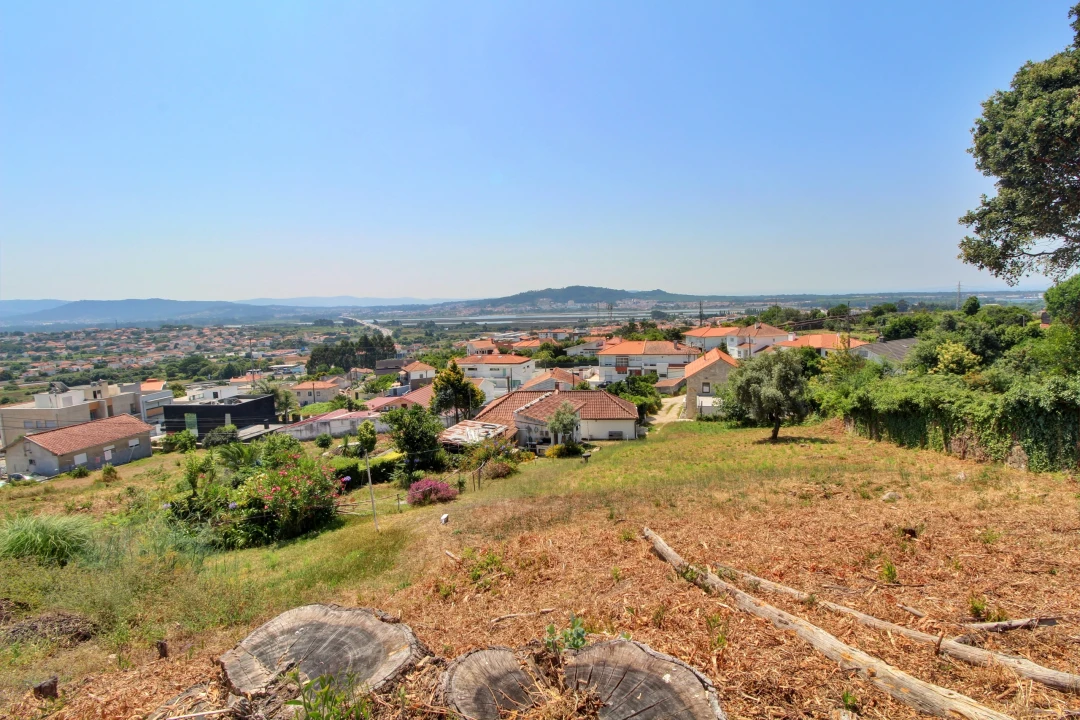 Terreno para Venda em Santa Maria Maior e Monserrate e Meadela Foto 1