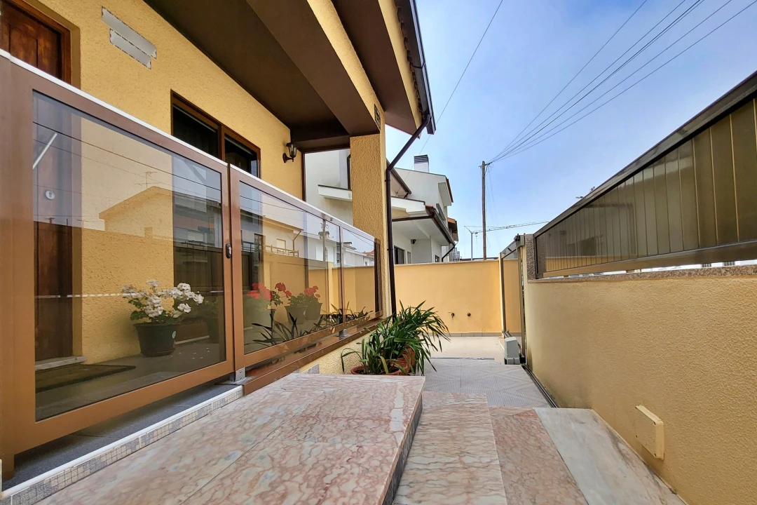 Moradia T4 para Venda em Póvoa de Varzim, Beiriz e Argivai Foto 2