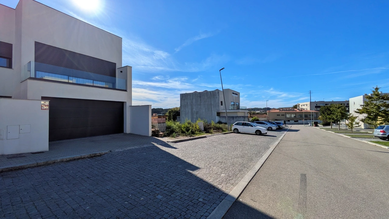 Terreno para Venda em Rio Mau e Arcos Foto 2