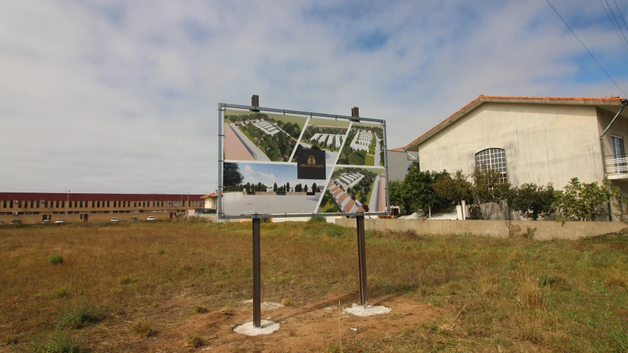 Terreno para Venda em Póvoa de Varzim, Beiriz e Argivai