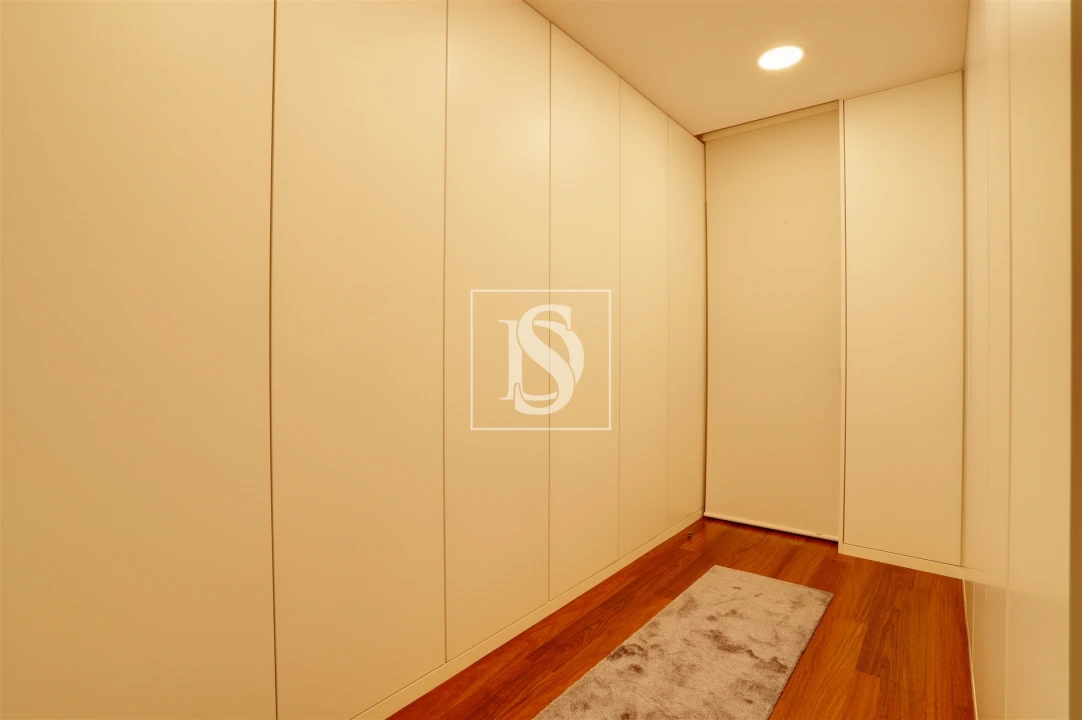 Apartamento T2 para Venda em Esmoriz Foto 14