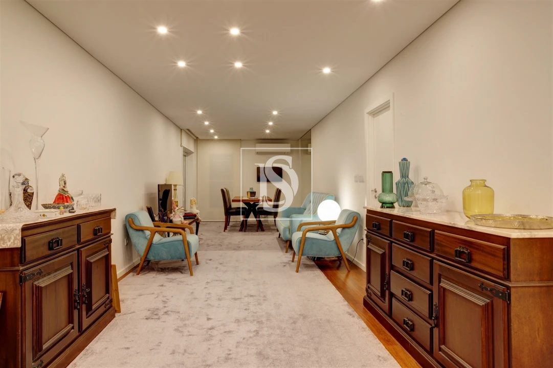 Apartamento T2 para Venda em Esmoriz Foto 3