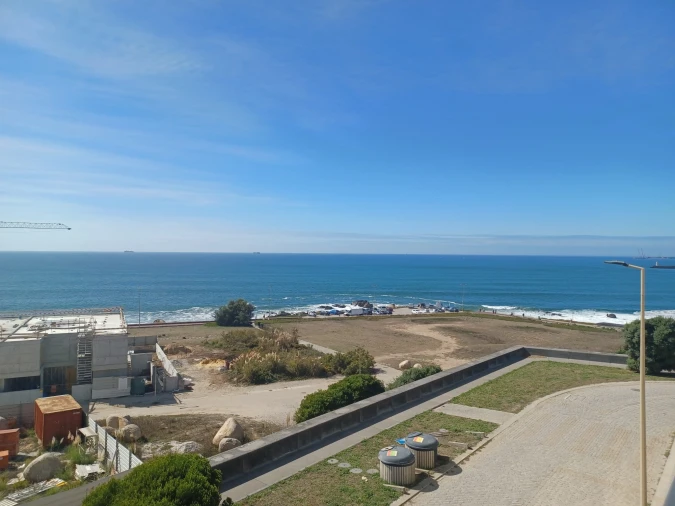 Apartamento T3 para Arrendamento em Canidelo Foto 19