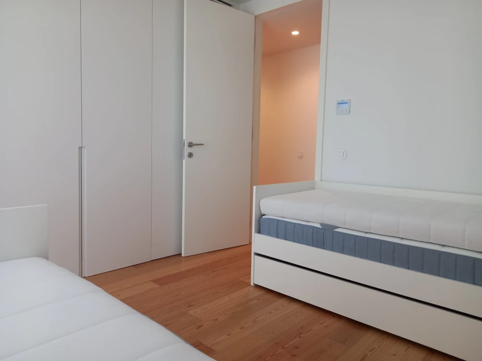 Apartamento T3 para Arrendamento em Canidelo Foto 6