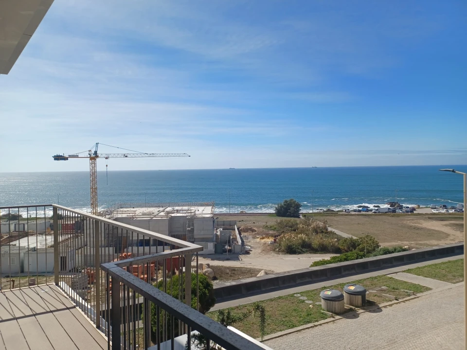 Apartamento T3 para Arrendamento em Canidelo Foto 21