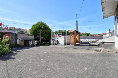 Moradia T4 para Venda em Coronado (São Romão e São Mamede)
