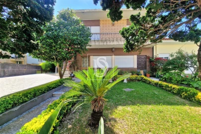 Moradia T4 para Venda em Coronado (São Romão e São Mamede)
