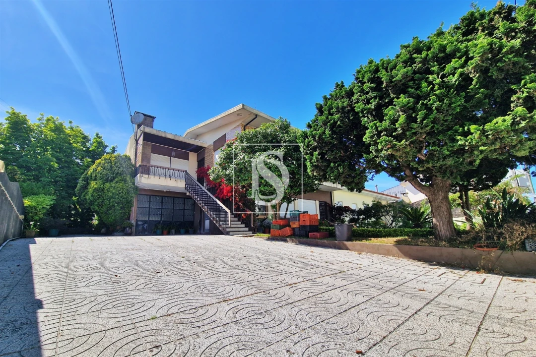 Moradia T4 para Venda em Coronado (São Romão e São Mamede) Foto 6