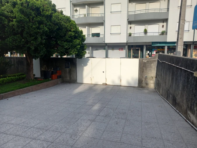 Moradia T4 para Venda em Coronado (São Romão e São Mamede) Foto 4