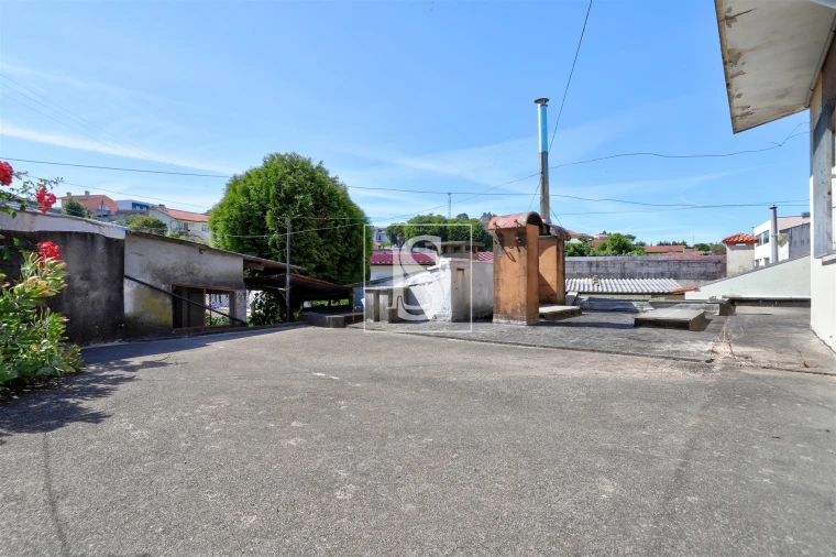 Moradia T4 para Venda em Coronado (São Romão e São Mamede) Foto 13