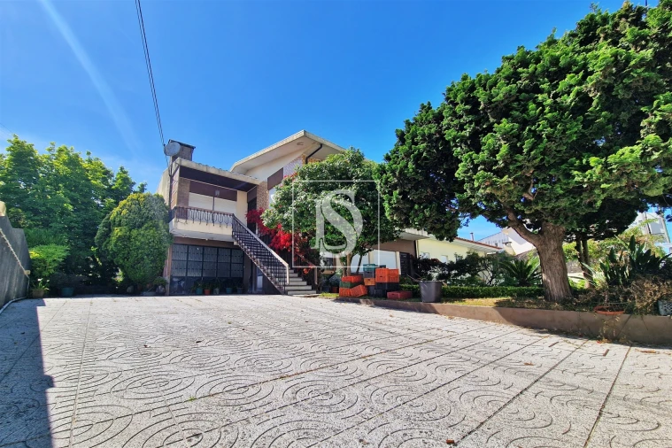 Moradia T4 para Venda em Coronado (São Romão e São Mamede) Foto 6