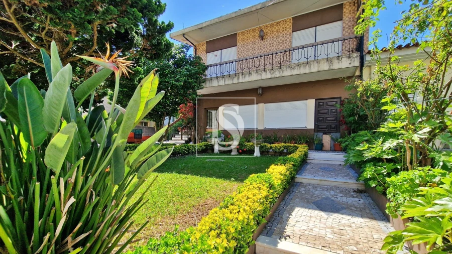 Moradia T4 para Venda em Coronado (São Romão e São Mamede)