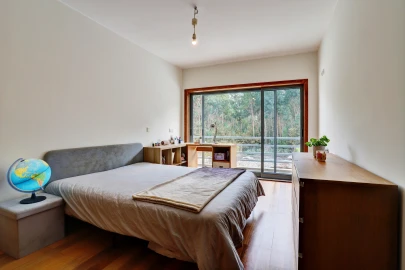 Moradia T3 para Venda em Nogueira e Silva Escura