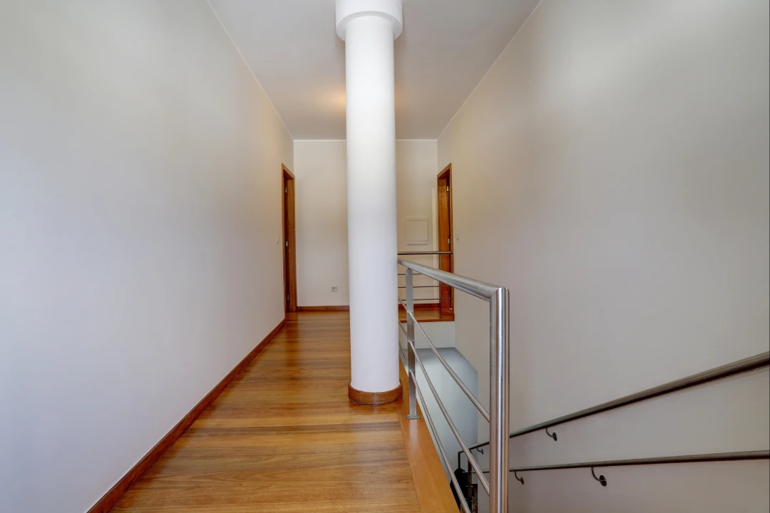 Moradia T3 para Venda em Nogueira e Silva Escura Foto 9