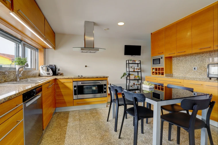 Moradia T3 para Venda em Nogueira e Silva Escura Foto 30