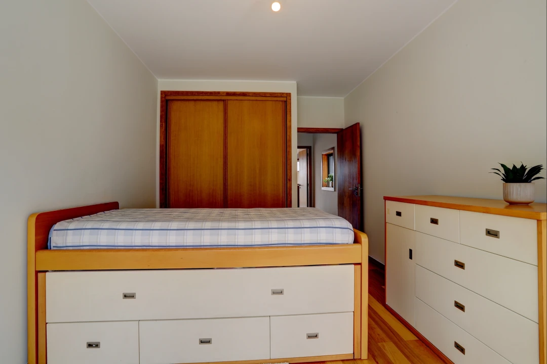 Moradia T3 para Venda em Nogueira e Silva Escura Foto 12