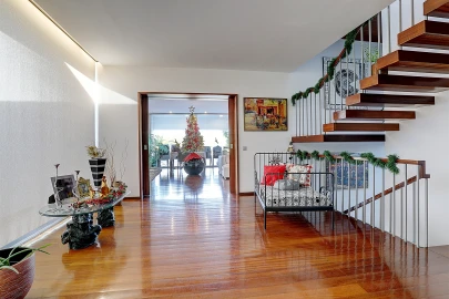 Moradia T5 para Venda em Apúlia e Fão