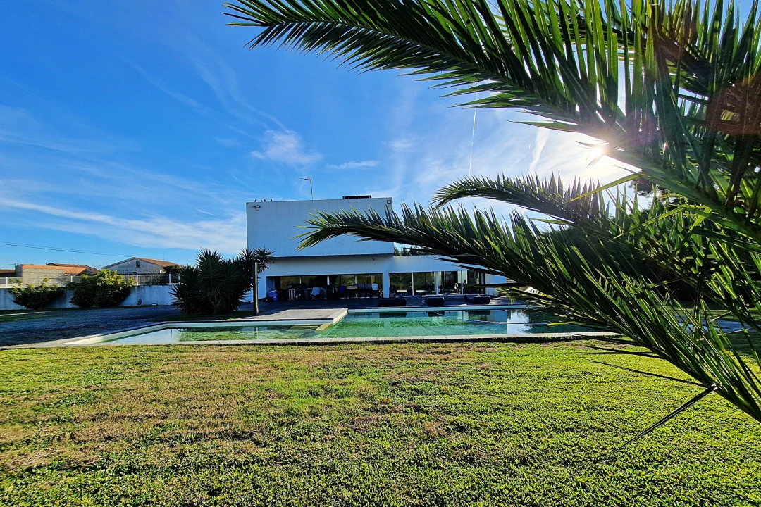 Moradia T5 para Venda em Apúlia e Fão Foto 1