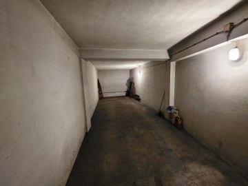 Garagem para Arrendamento em Póvoa de Varzim, Beiriz e Argivai