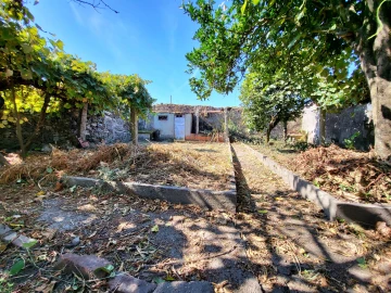 Terreno para Venda em Pedrouços