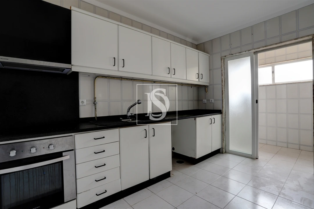 Apartamento T3 para Venda em Arvore Foto 9