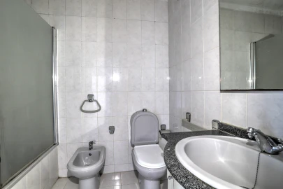 Apartamento T3 para Venda em Arvore