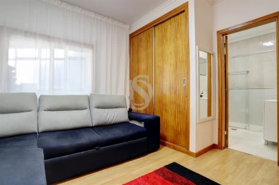 Apartamento T2 para Venda em Aver-O-Mar, Amorim e Terroso