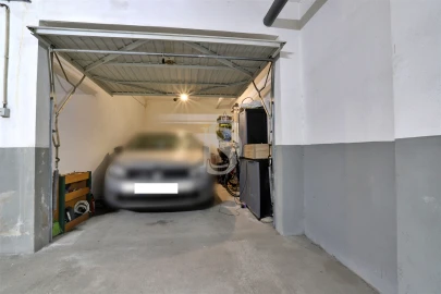 Apartamento T2 para Venda em Aver-O-Mar, Amorim e Terroso