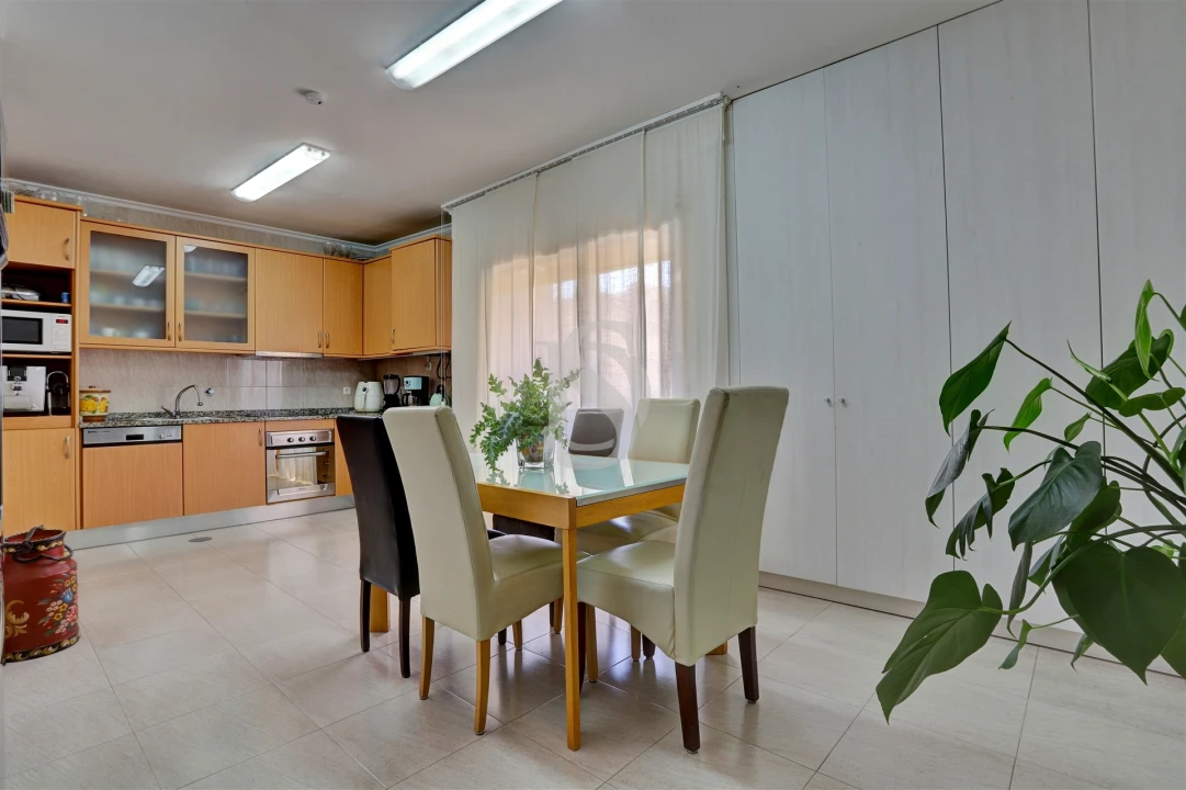 Apartamento T2 para Venda em Aver-O-Mar, Amorim e Terroso Foto 1