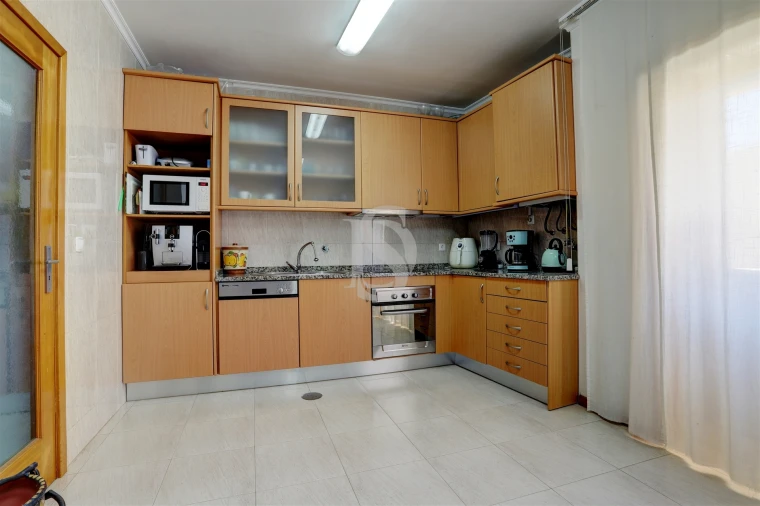 Apartamento T2 para Venda em Aver-O-Mar, Amorim e Terroso Foto 6