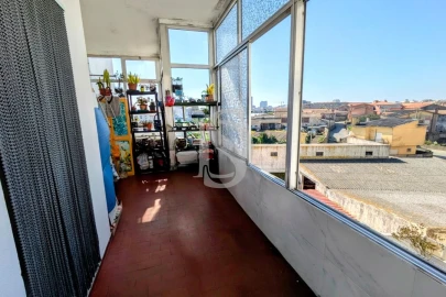 Apartamento T3 para Venda em Aver-O-Mar, Amorim e Terroso