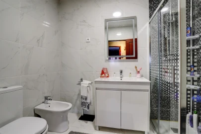 Apartamento T3 para Venda em Aver-O-Mar, Amorim e Terroso