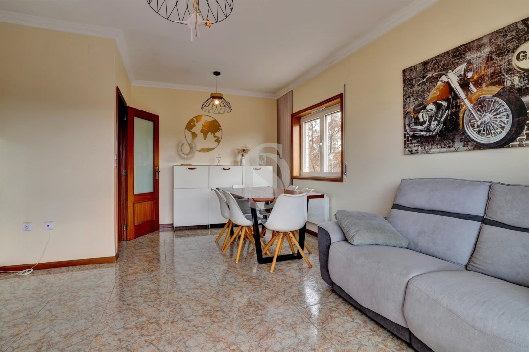 Apartamento T3 para Venda em Retorta e Tougues Foto 8