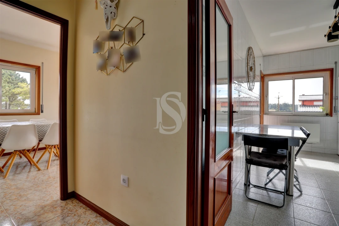 Apartamento T3 para Venda em Retorta e Tougues Foto 13