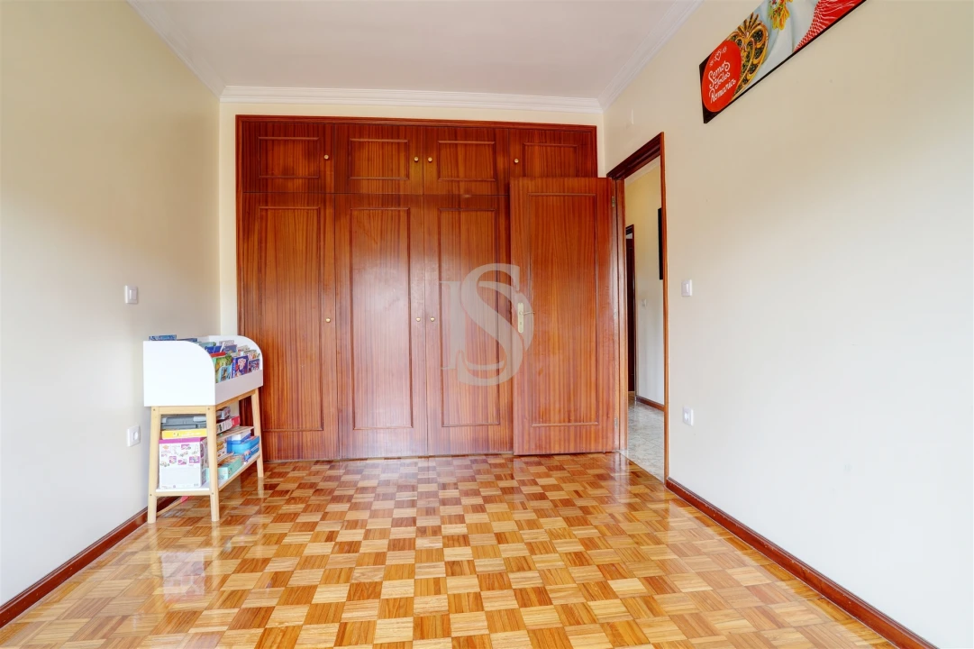 Apartamento T3 para Venda em Retorta e Tougues Foto 23