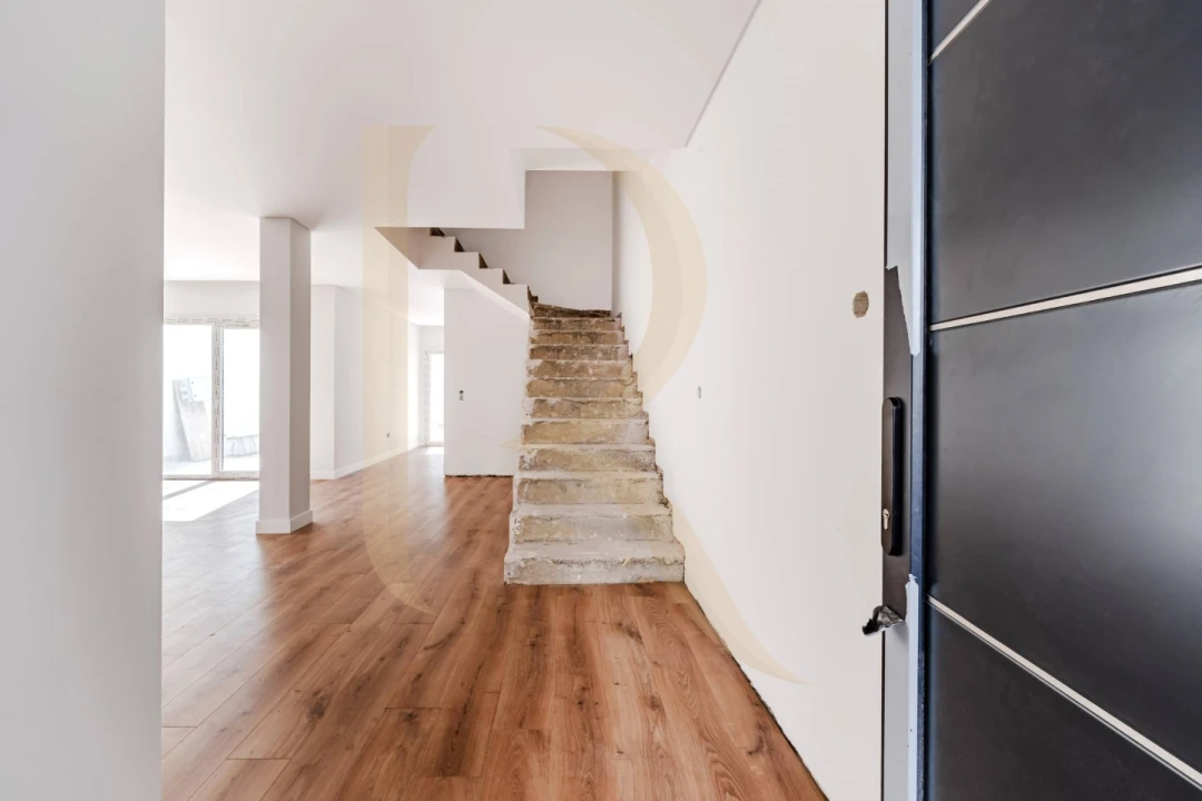 Moradia T4 para Venda em Seixal, Arrentela e Aldeia de Paio Pires Foto 15